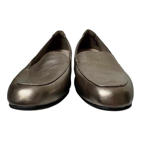 Clarks Juliet Lora Metallic Pewter Leather Loafers Womens Size 11 - Picture 7 of 11